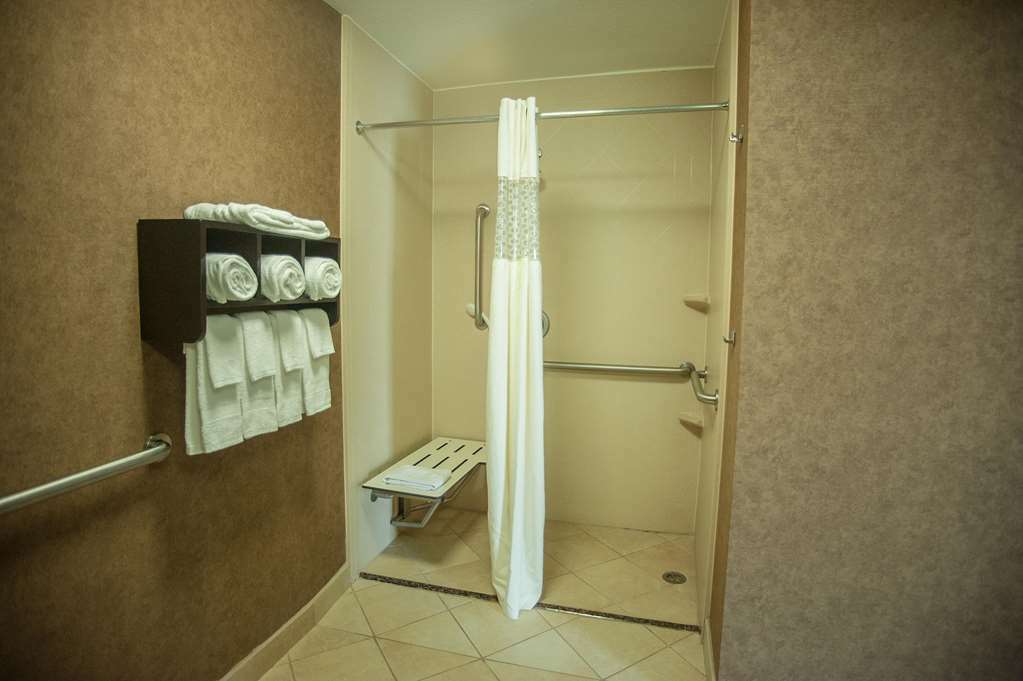 Hampton Inn & Suites Palestine Quarto foto