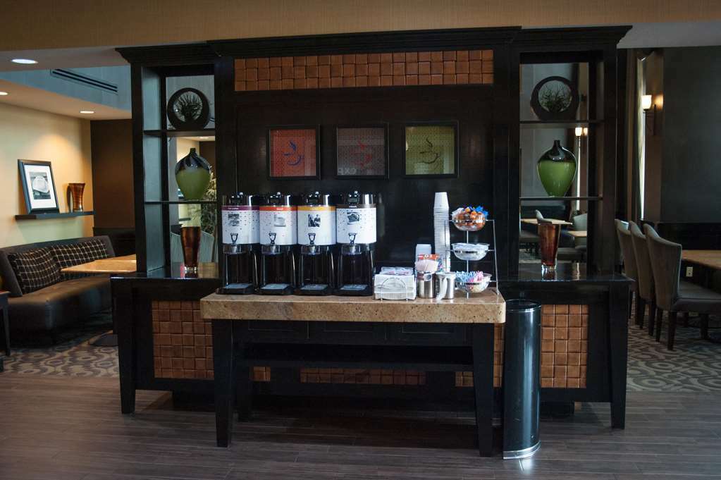 Hampton Inn & Suites Palestine Restaurante foto